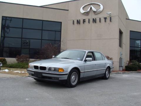 Arctic Silver Metallic BMW 7 Series 740iL Sedan.  Click to enlarge.