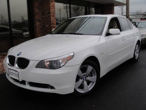 Alpine White BMW 5 Series 525xi Sedan. Click to enlarge. Alpine White BMW 5 Series 525xi Sedan. Click to enlarge.