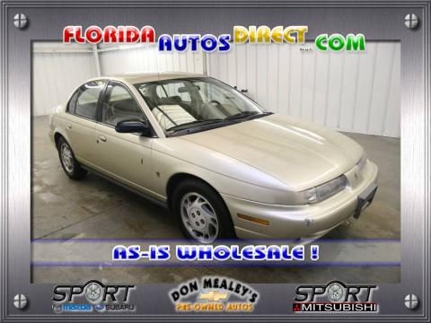 Gold Saturn S Series SL2 Sedan.  Click to enlarge.