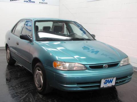 Mystic Teal Mica Toyota Corolla CE.  Click to enlarge.