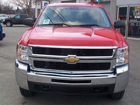 Victory Red Chevrolet Silverado 2500HD LT Crew Cab 4x4. Click to enlarge. Victory Red Chevrolet Silverado 2500HD LT Crew Cab 4x4. Click to enlarge.