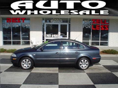 Blue Anthracite Pearl Volkswagen Passat GLX Sedan. Click to enlarge. Blue Anthracite Pearl Volkswagen Passat GLX Sedan. Click to enlarge.