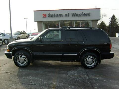 Onyx Black Chevrolet Blazer LT 4x4.  Click to enlarge.