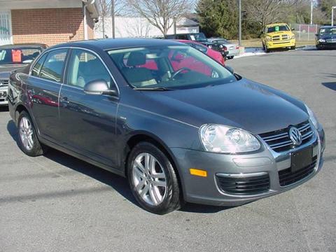 Platinum Grey Metallic Volkswagen Jetta Wolfsburg Edition Sedan.  Click to enlarge.