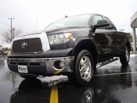 Black Toyota Tundra SR5 TRD Double Cab.  Click to enlarge.