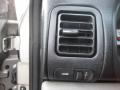 2003 L Series L200 Sedan #24