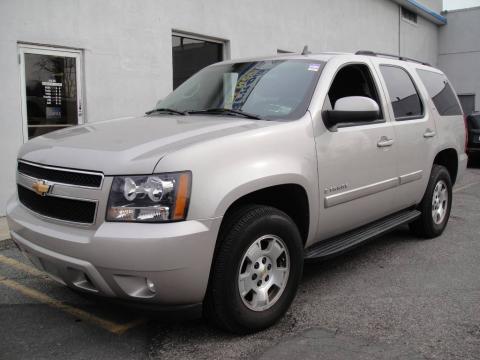 Graystone Metallic Chevrolet Tahoe LT 4x4.  Click to enlarge.