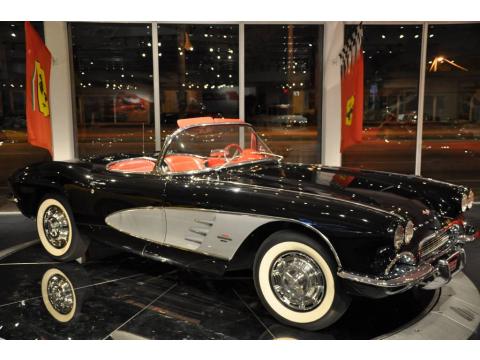 Tuxedo Black Chevrolet Corvette Convertible.  Click to enlarge.
