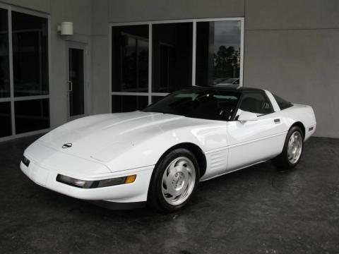 Arctic White Chevrolet Corvette Coupe.  Click to enlarge.