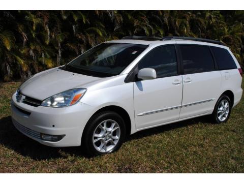 Arctic Frost White Pearl Toyota Sienna XLE Limited AWD.  Click to enlarge.