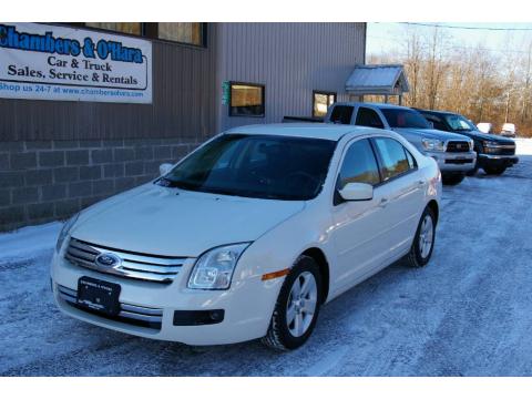 White Suede Ford Fusion SE.  Click to enlarge.