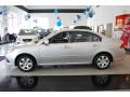2009 Optima LX #4