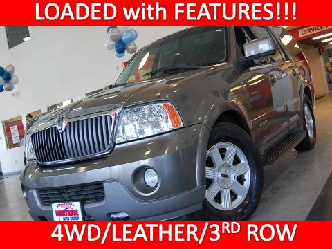 Mineral Grey Metallic Lincoln Navigator Luxury 4x4.  Click to enlarge.