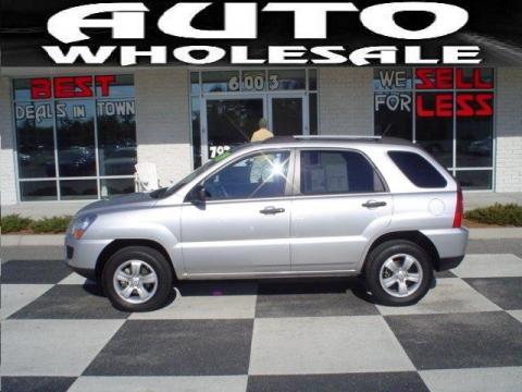 Bright Silver Kia Sportage LX.  Click to enlarge.