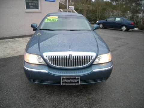 Medium Steel Blue Metallic Lincoln Town Car Executive.  Click to enlarge.