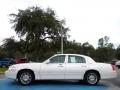 2006 Town Car Signature Limited #2
