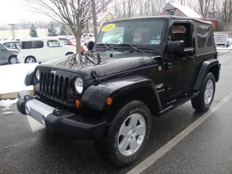 Black Jeep Wrangler Sahara 4x4.  Click to enlarge.