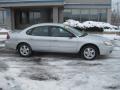 2004 Taurus SE Sedan #1