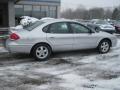 2004 Taurus SE Sedan #2