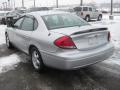 2004 Taurus SE Sedan #6