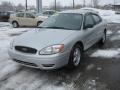 2004 Taurus SE Sedan #10