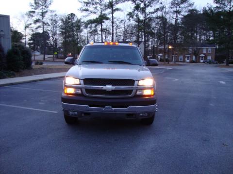 Light Pewter Metallic Chevrolet Silverado 3500 LS Crew Cab 4x4 Dually.  Click to enlarge.