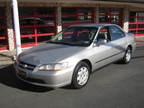 Heather Mist Metallic Honda Accord LX Sedan.  Click to enlarge.