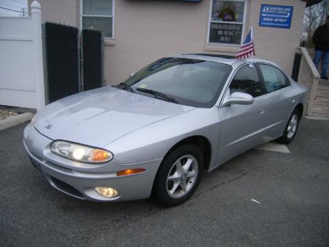 Sterling Metallic Oldsmobile Aurora 3.5.  Click to enlarge.