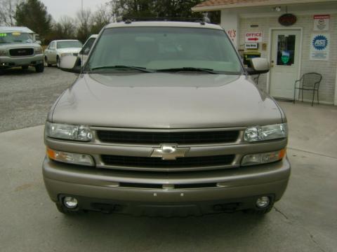 Sandalwood Metallic Chevrolet Suburban 1500 Z71 4x4.  Click to enlarge.