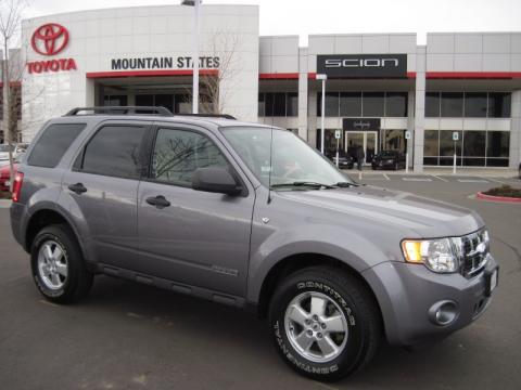 Tungsten Grey Metallic Ford Escape XLT V6 4WD.  Click to enlarge.