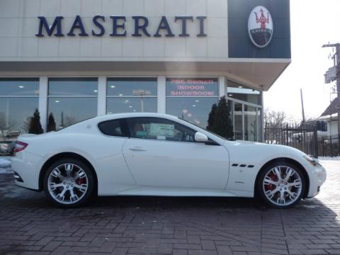 Bianco Eldorado (White) Maserati GranTurismo S.  Click to enlarge.