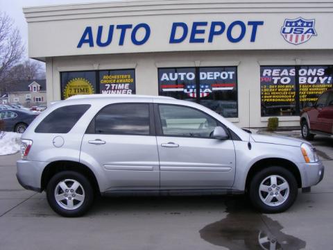 Galaxy Silver Metallic Chevrolet Equinox LT AWD.  Click to enlarge.