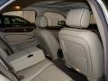 2008 XJ XJ8 #16