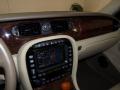 2008 XJ XJ8 #25