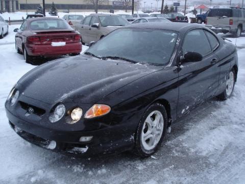 Jet Black Hyundai Tiburon Coupe.  Click to enlarge.