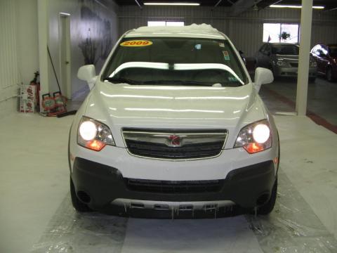 Polar White Saturn VUE XE V6 AWD.  Click to enlarge.