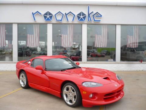 Viper Red Dodge Viper GTS.  Click to enlarge.