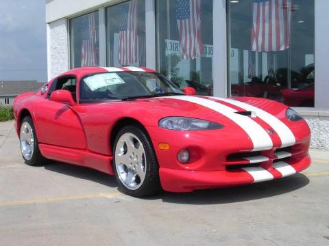 Viper Red Dodge Viper GTS.  Click to enlarge.