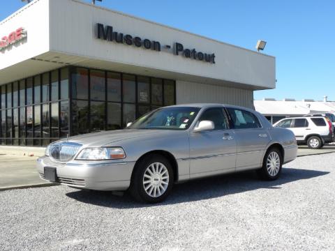 Silver Birch Metallic Lincoln Town Car Executive.  Click to enlarge.