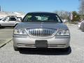 2003 Town Car Executive #8