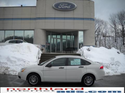White Suede Ford Focus SE Sedan.  Click to enlarge.