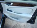 2004 XJ XJ8 #24 2004 XJ XJ8 #24