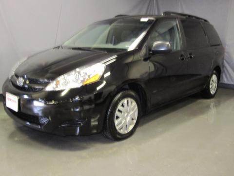 Black Toyota Sienna LE.  Click to enlarge.