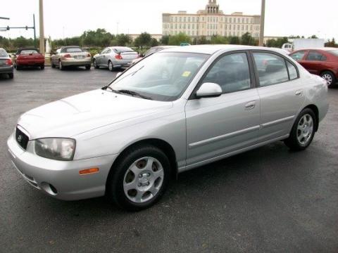 Silver Pewter Hyundai Elantra GLS Sedan.  Click to enlarge.
