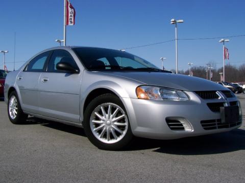 Bright Silver Metallic Dodge Stratus SXT Sedan.  Click to enlarge.