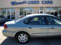 2006 Taurus SE #28