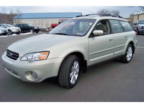 Champagne Gold Opalescent Subaru Outback 2.5i Limited Wagon.  Click to enlarge.