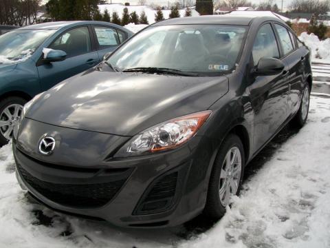 Graphite Mica Mazda MAZDA3 i Touring 4 Door.  Click to enlarge.