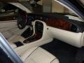 2008 XJ XJ8 #25