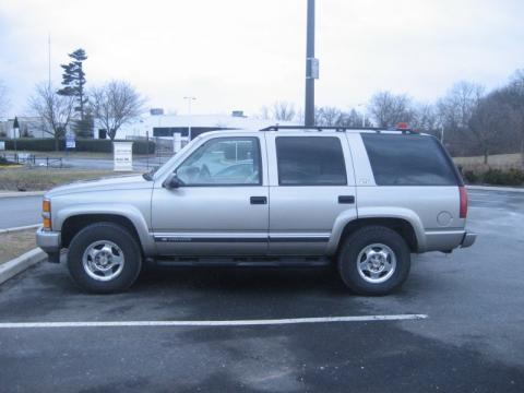 Light Pewter Metallic Chevrolet Tahoe Z71 4x4.  Click to enlarge.